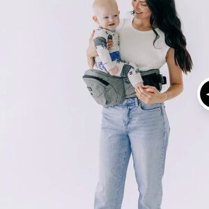 Gray and Black Tushbaby Carrier - Hands-Free Babywearing
